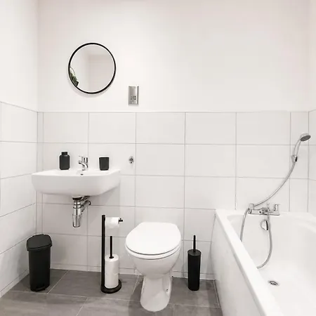 شقة Comfortable 2br Flat - Centre *